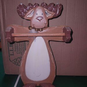Vintage Wooden Reindeer Moose Face Cloth Towel Rack Holder -
